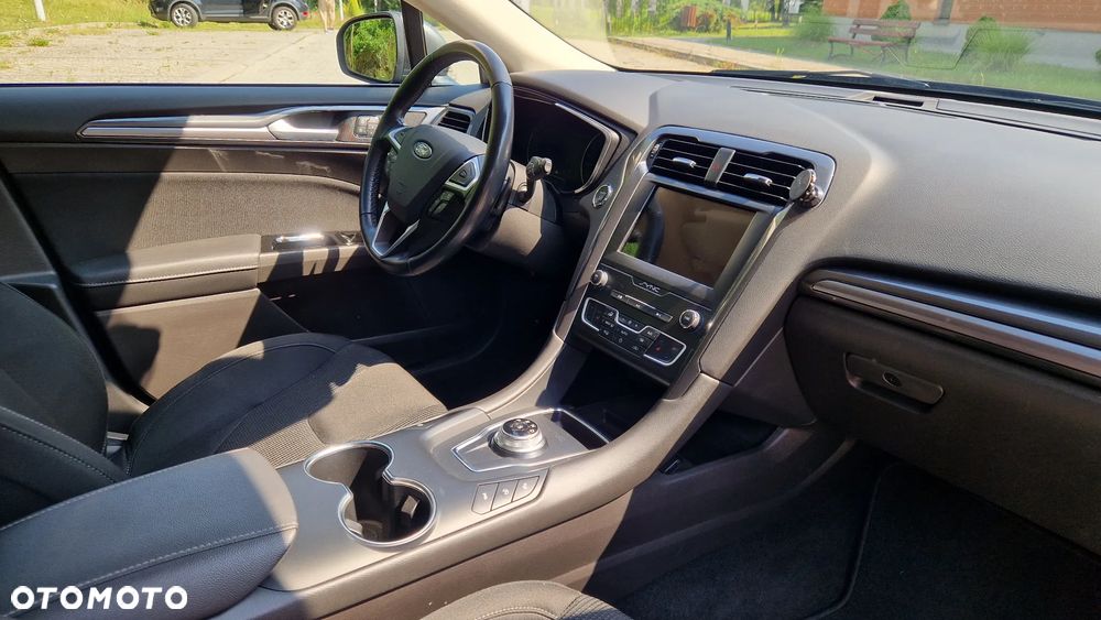 Ford Mondeo 2.0 EcoBlue Titanium - 20