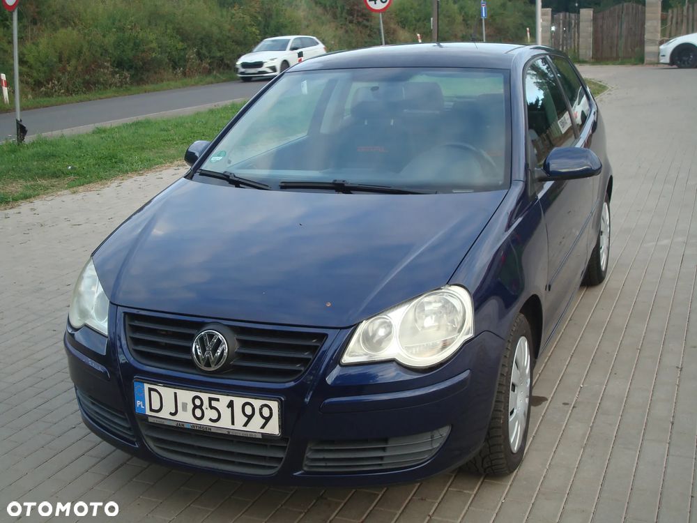 Volkswagen Polo 1.4 16V Trendline - 19