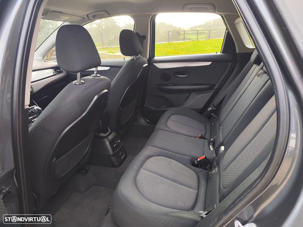 BMW 216 Active Tourer d Line Luxury - 9