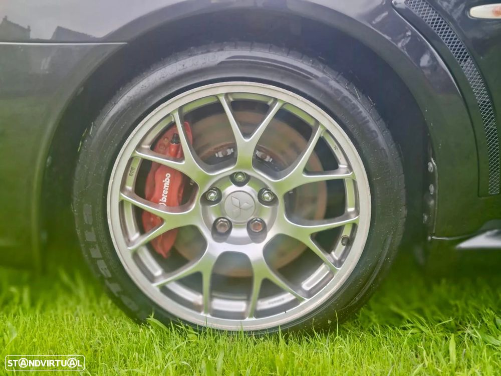 Mitsubishi Lancer Evolution IX 2.0 GSR TC-SST - 28
