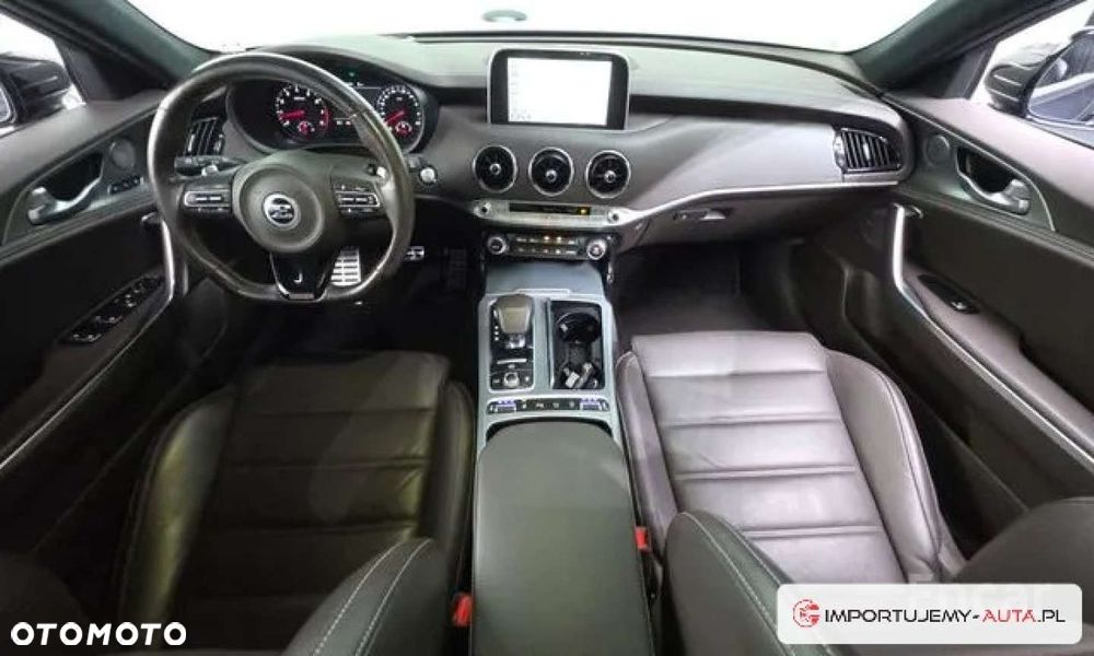 Kia Stinger - 20