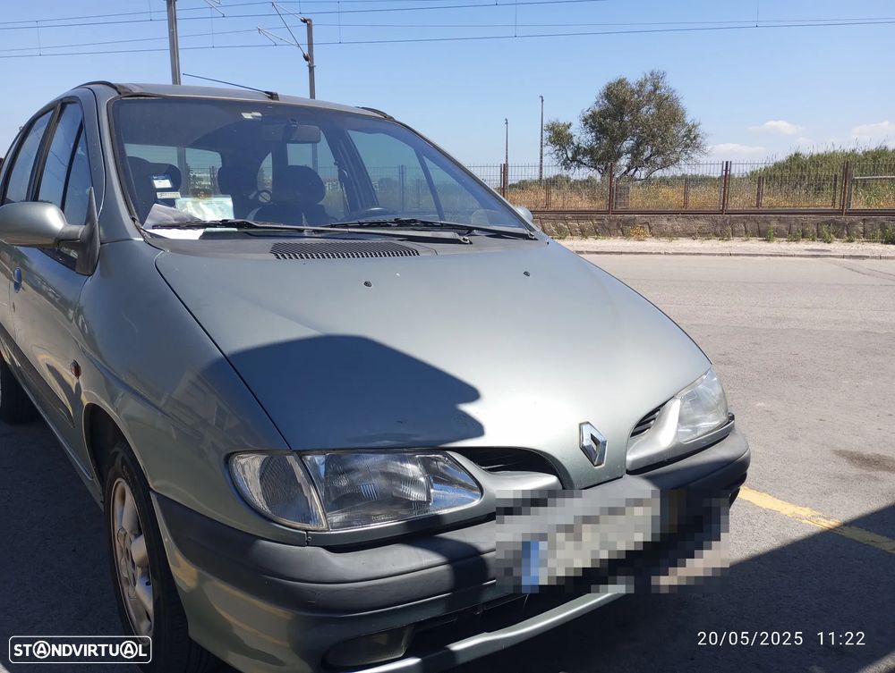 Renault Mégane Scénic - 4
