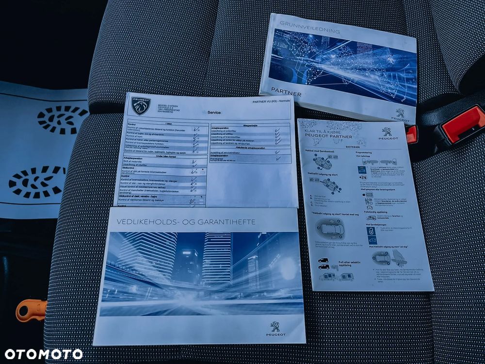 Peugeot Partner Long Premium - 32