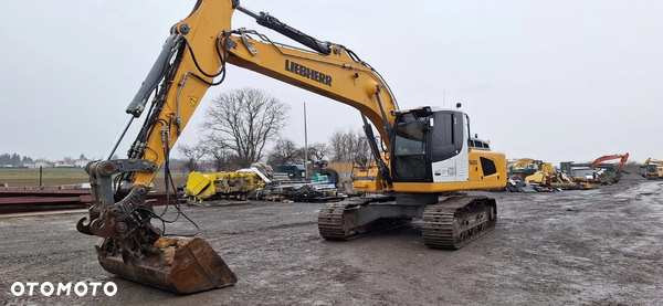 Liebherr R926