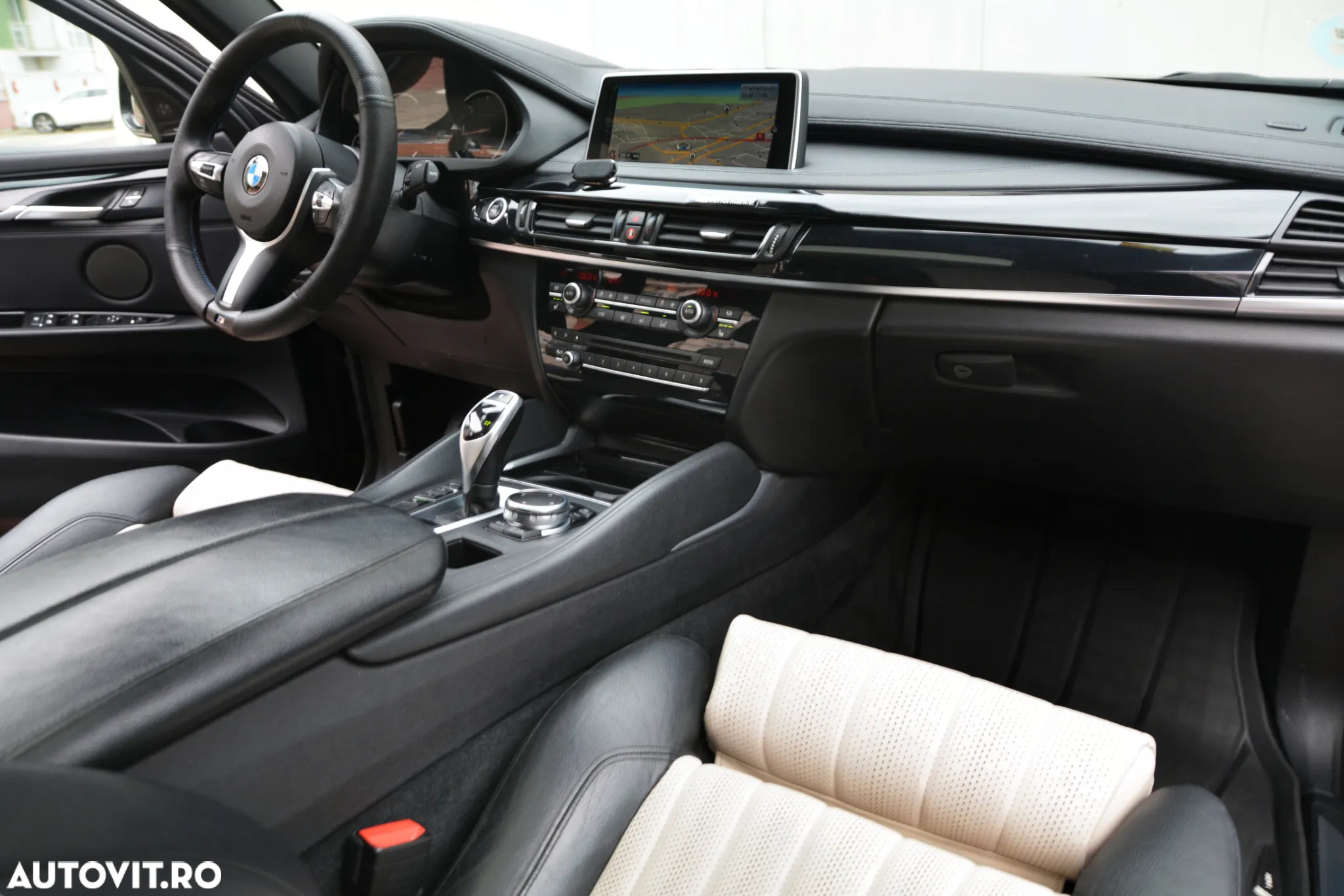 BMW X6 xDrive30d - 10