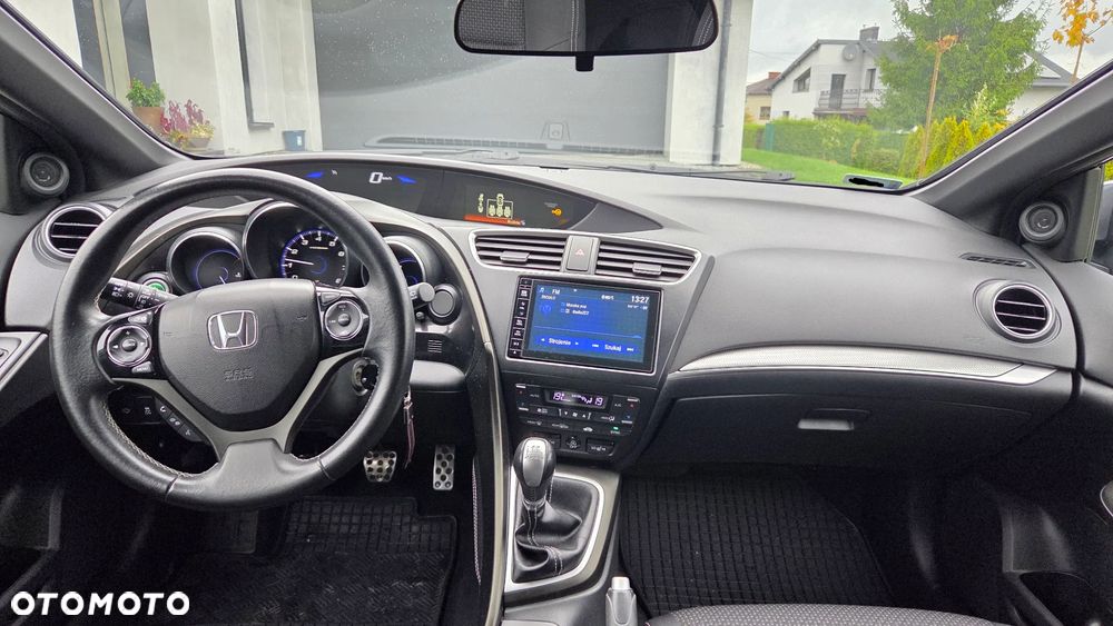 Honda Civic 1.8 Sport (Honda Connect+) - 13