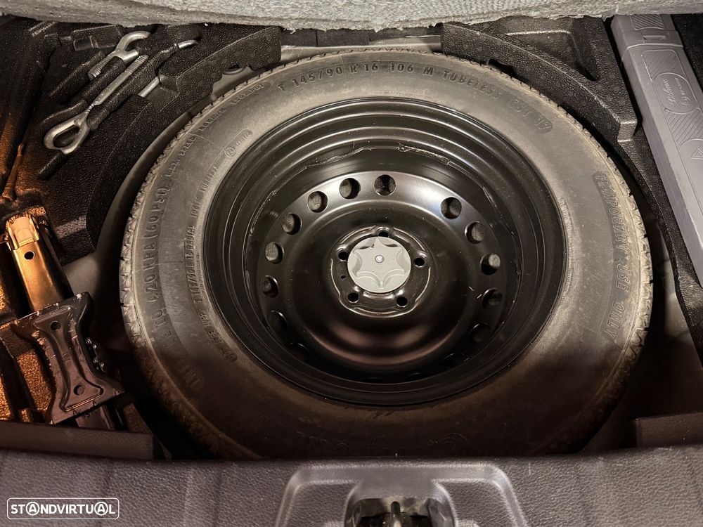 Nissan Qashqai 1.5 dCi N-Connecta 18 - 15