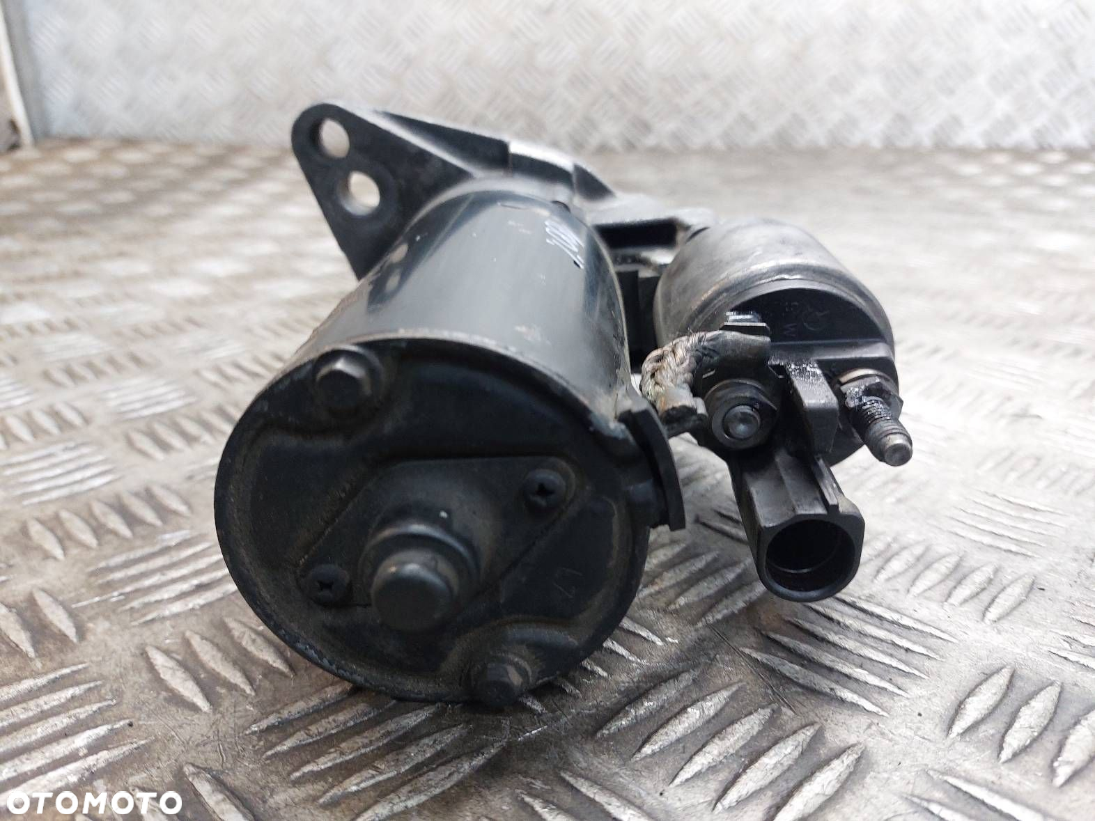 ROZRUSZNIK VOLKSWAGEN GOLF V 1.9 TDI - 3