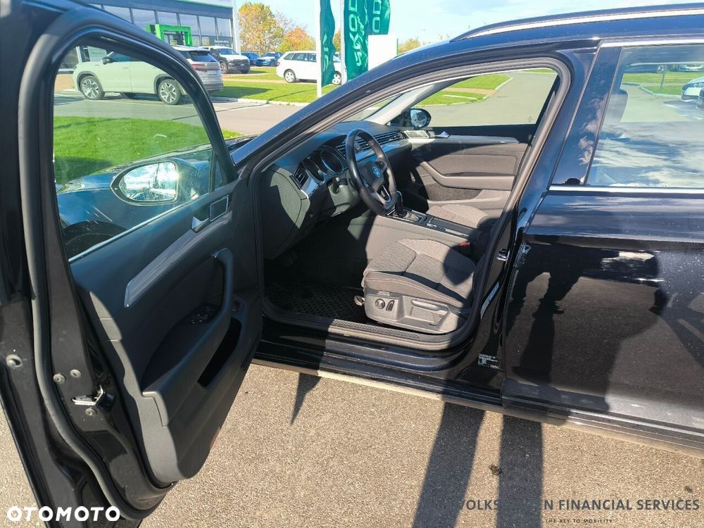 Volkswagen Passat - 7