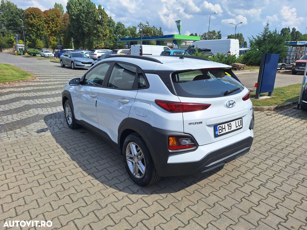Hyundai KONA - 6