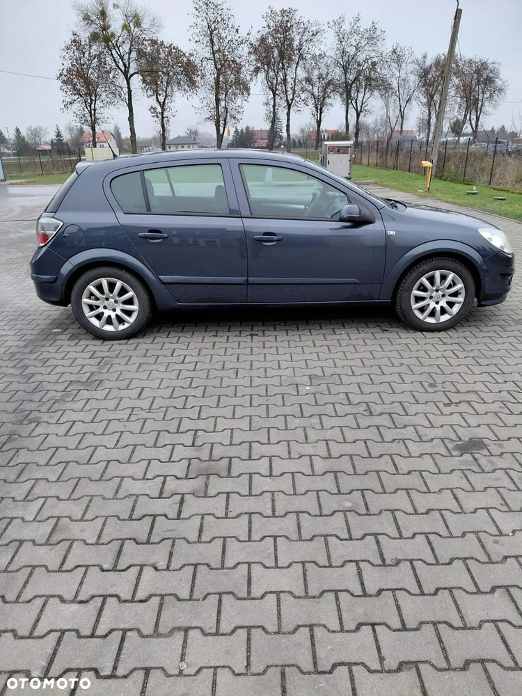 Opel Astra 1.6 - 4