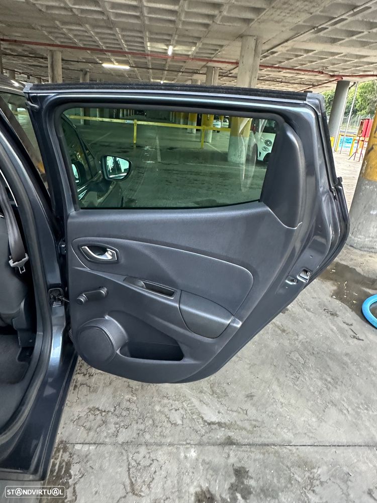 Renault Clio 0.9 TCe Limited - 25