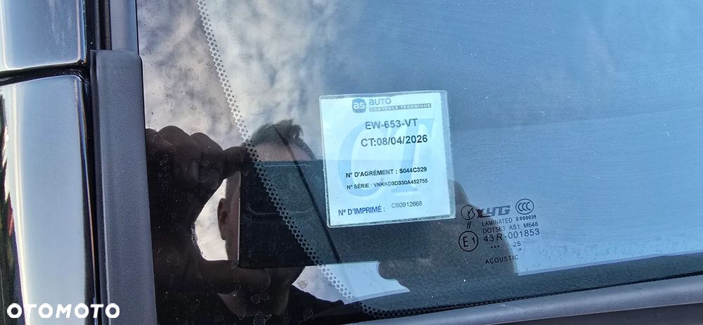 Toyota Yaris Hybrid 100 Selection Passion - 12
