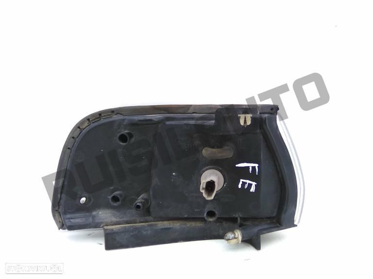 Farolim De Pisca Frente Esquerdo  Toyota Corolla Vi (e90) [1987 - 2