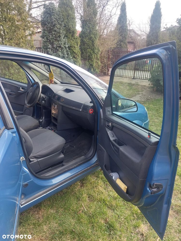 Opel Meriva - 8