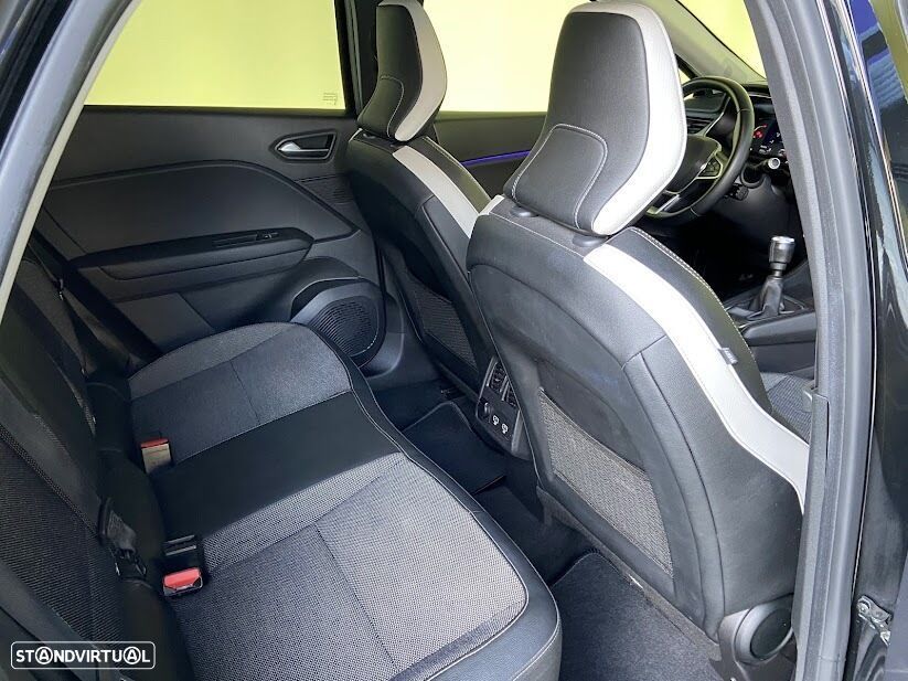 Renault Captur 1.0 TCe Intens - 11
