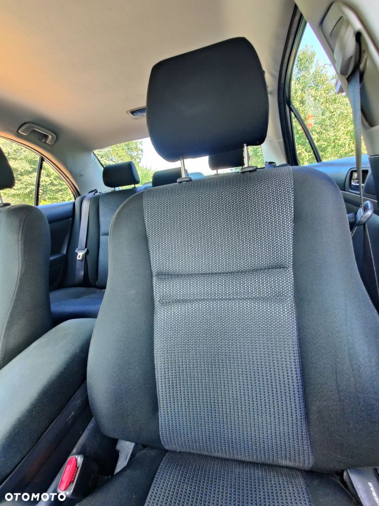 Toyota Avensis 2.0 D-4D Sol plus+NAVI - 34