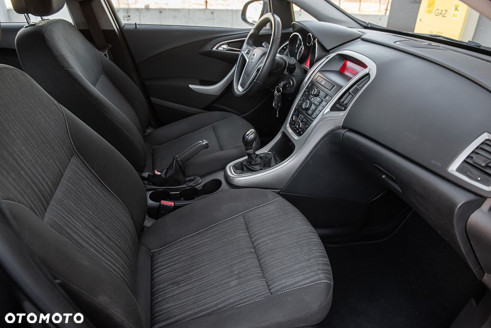 Opel Astra - 27