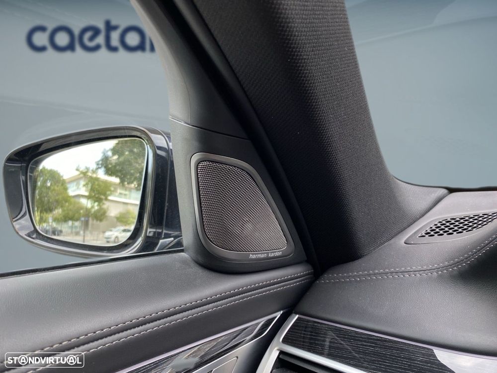 BMW 745 e iPerformance Pack M Auto - 23