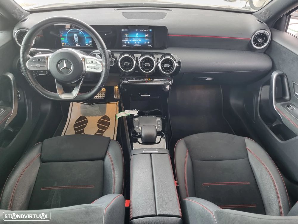Mercedes-Benz A 250 Limousine e AMG Line - 6
