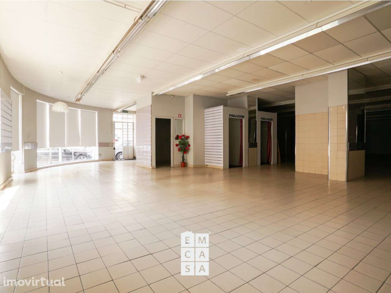 Loja  Arrendamento em São João da Madeira,São João da Madeira - Grande imagem: 2/16