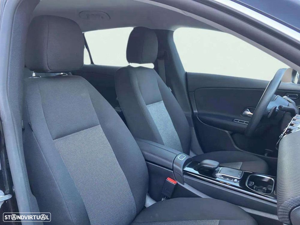 Mercedes-Benz CLA 200 - 14