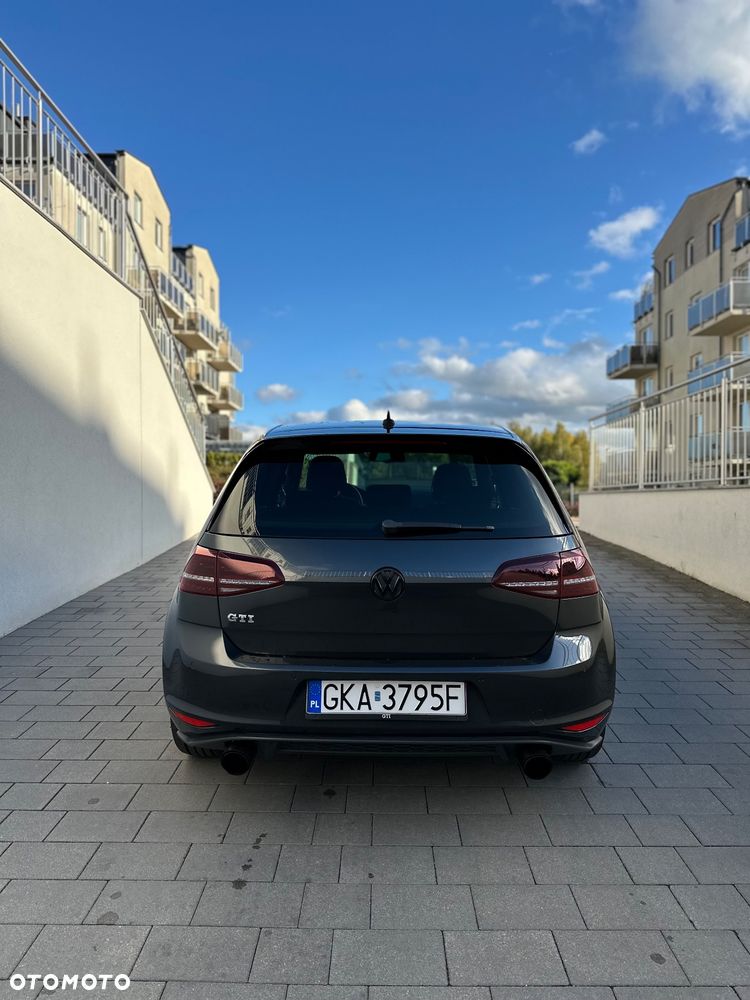 Volkswagen Golf VII 2.0 TSI BMT GTI - 5
