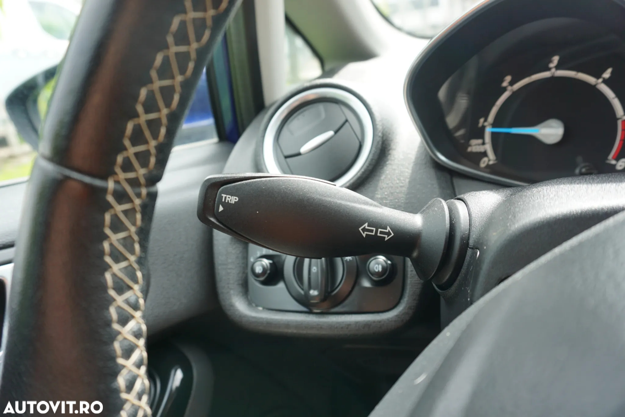 Ford Fiesta 1.5 TDCi Titanium - 18