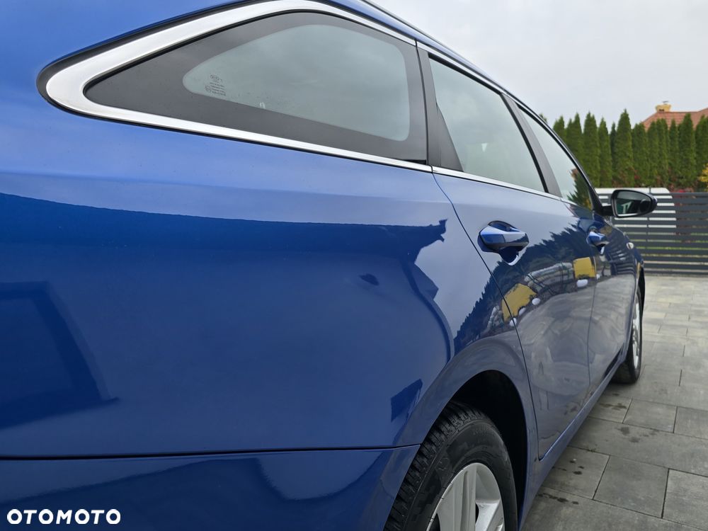 Kia Ceed 1.4 T-GDI DCT OPF Platinum Edition - 11