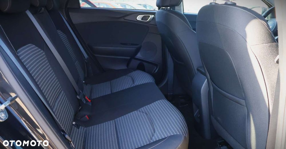 Kia Ceed - 18