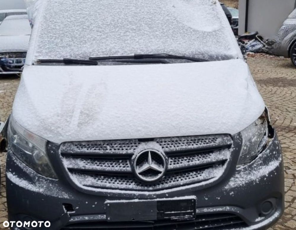 Karoseria goła uszkodzona dokumenty DE Mercedes Vito W447 2016r. 1.6 CDI