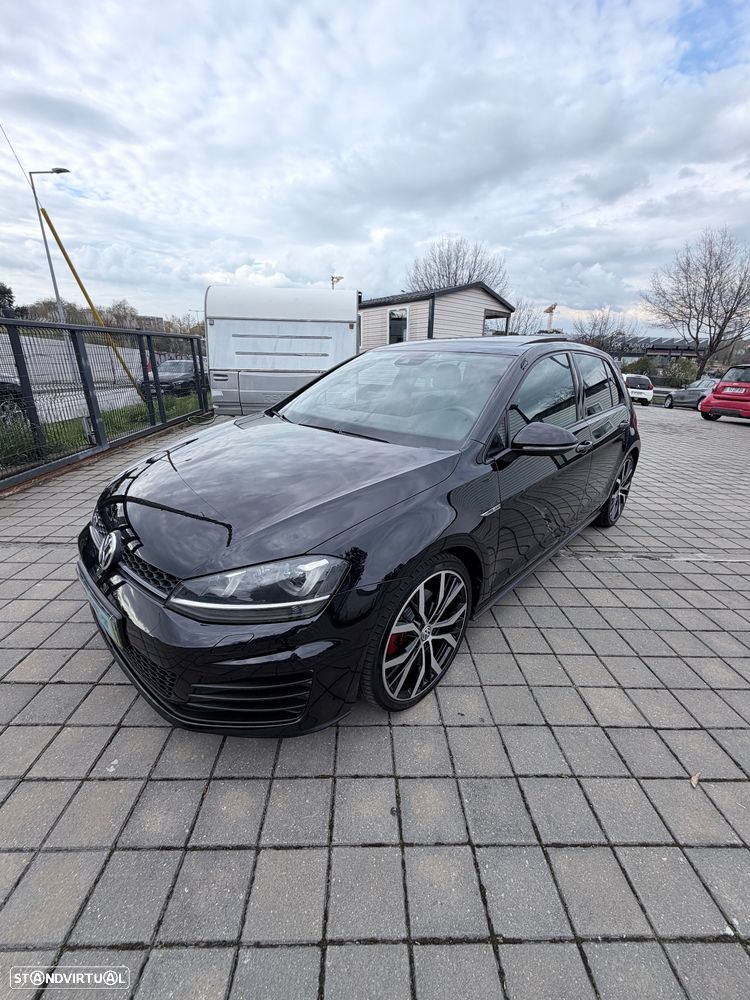 VW Golf 2.0 TDi GTD Pack DSG - 11