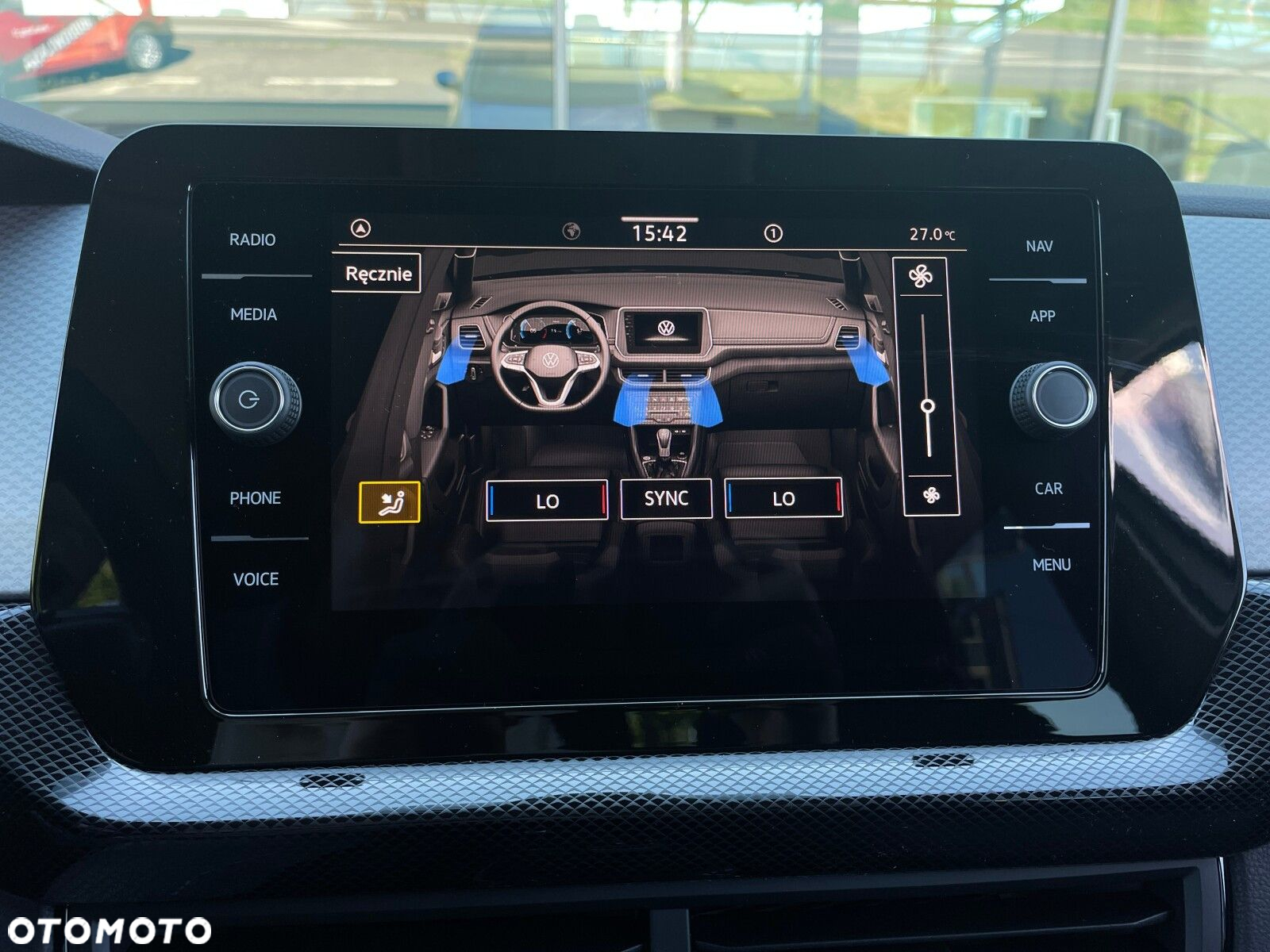 Volkswagen T-Cross - 20