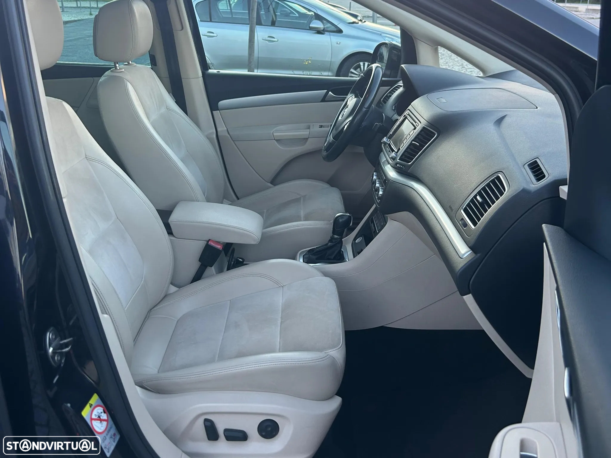 VW Sharan 2.0 TDI Highline DSG - 15