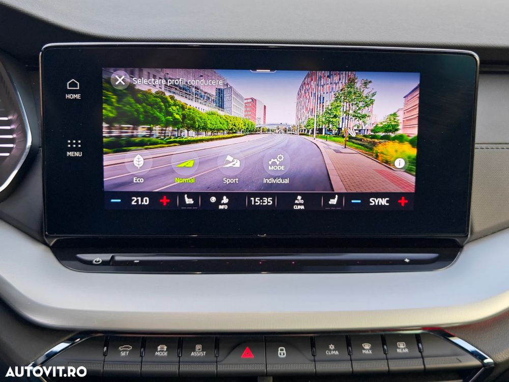 Skoda Octavia 2.0 TDI DSG Sportline - 18