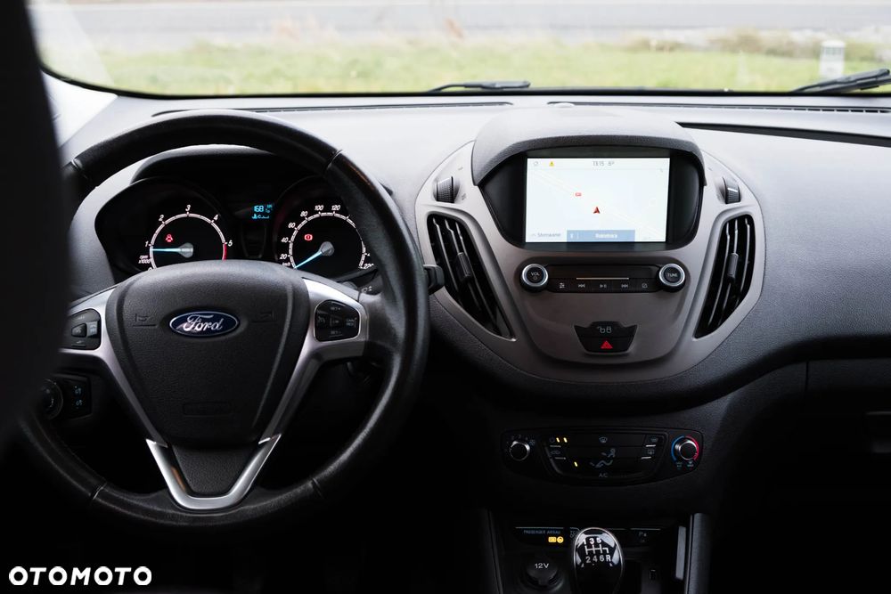 Ford Tourneo Courier 1.5 TDCi S&S Titanium - 10