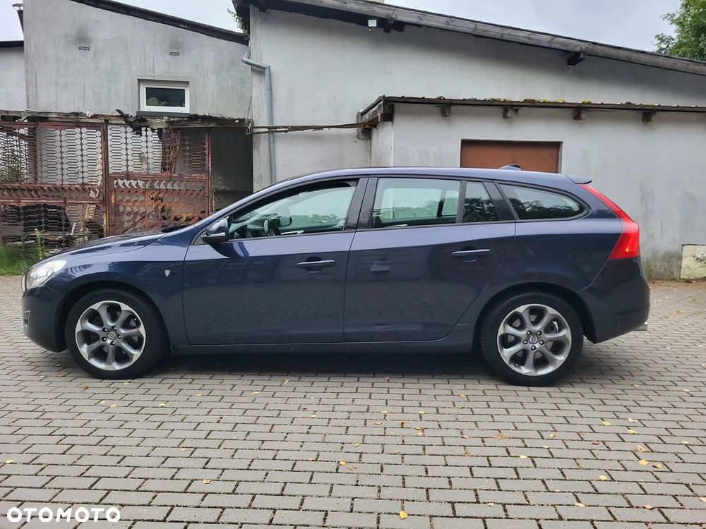 Volvo V60 D3 Edition - 6