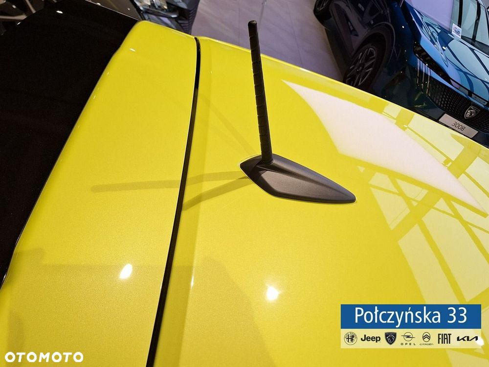 Peugeot 208 - 15