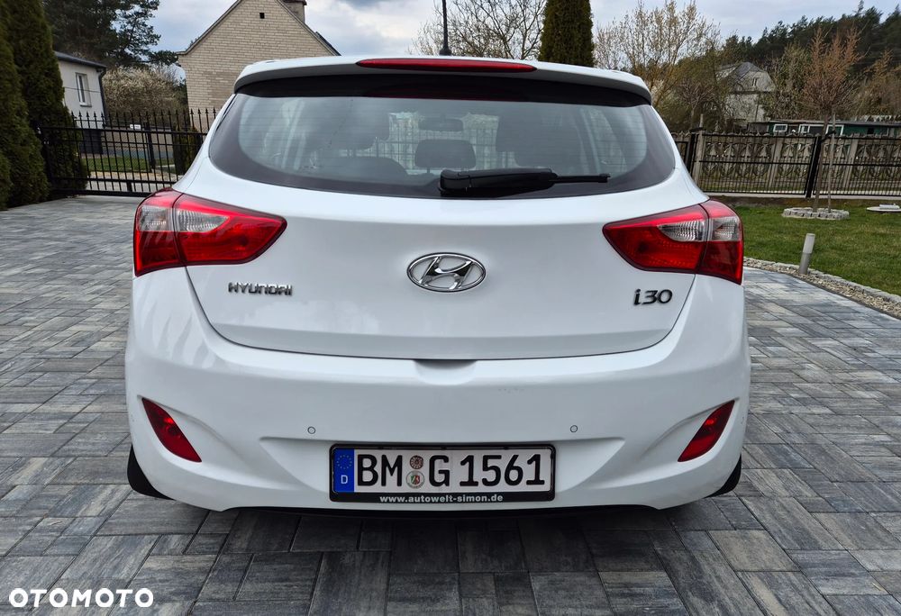 Hyundai i30 blue 1.6 CRDi Classic - 6