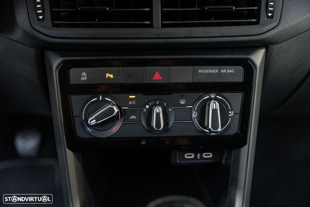 VW T-Cross 1.0 TSI - 13