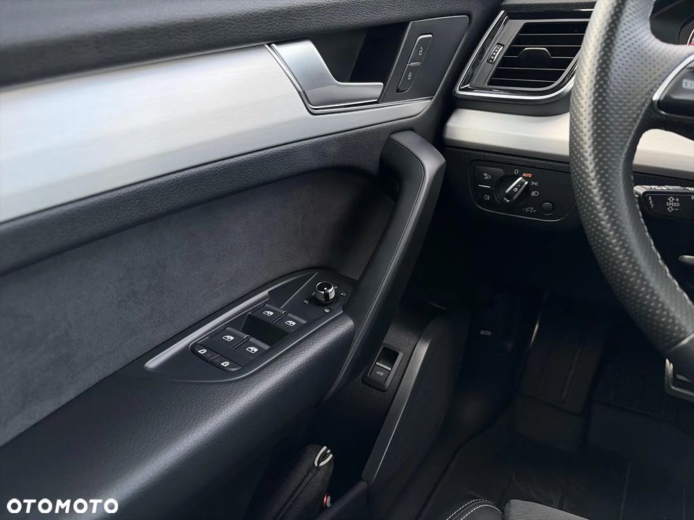 Audi Q5 40 TDI mHEV Quattro S Line S tronic - 23