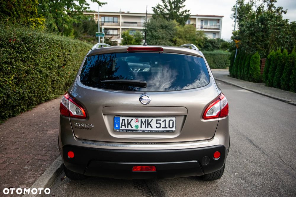 Nissan Qashqai 2.0 tekna - 6