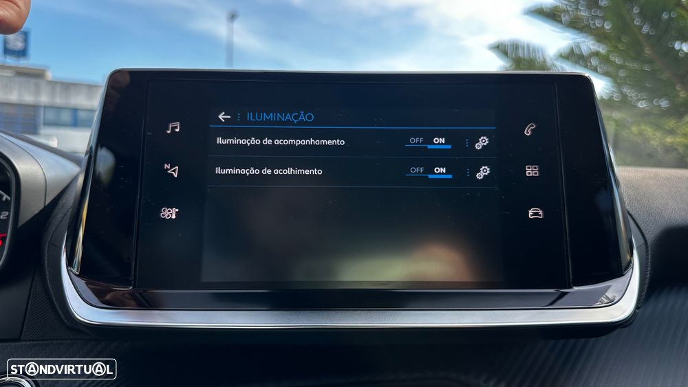 Peugeot 2008 1.5 BlueHDi Allure - 44