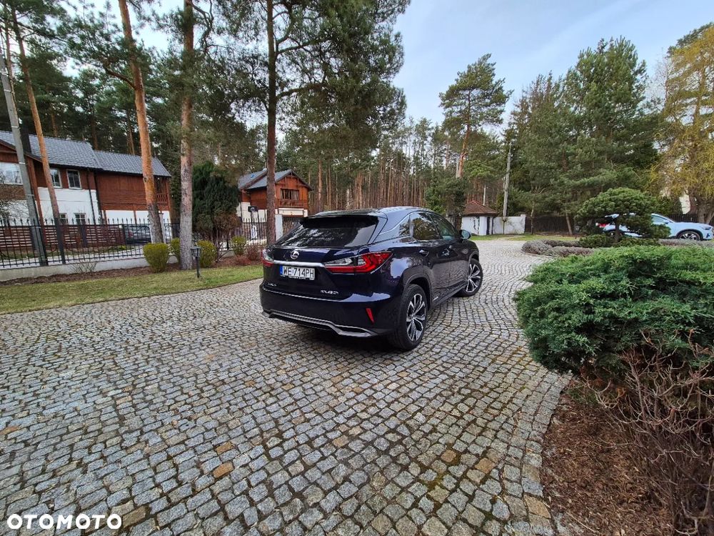 Lexus RX 450h F Impression - 31