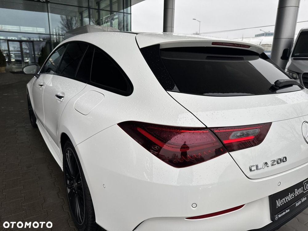 Mercedes-Benz CLA - 12