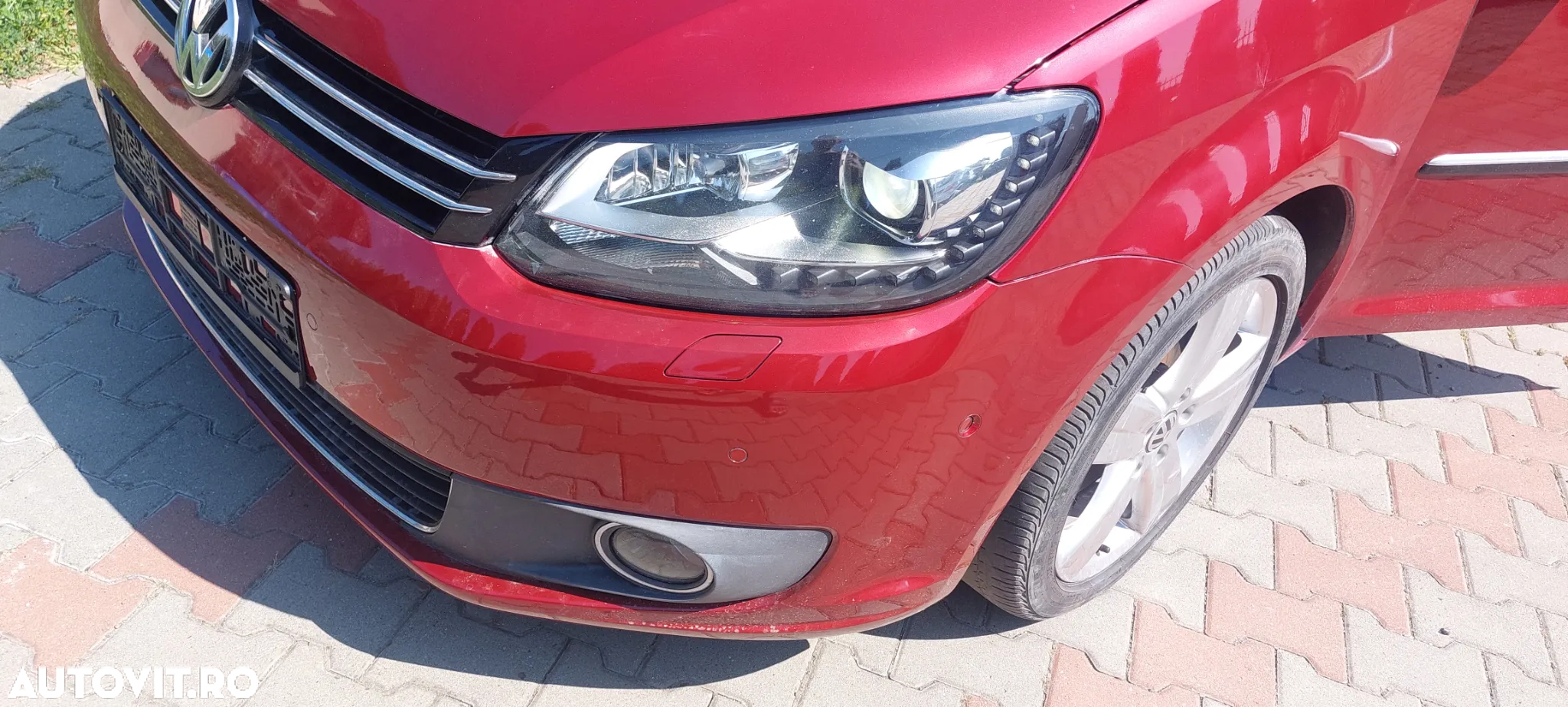 Volkswagen Touran 2.0 TDI DPF DSG Highline - 7