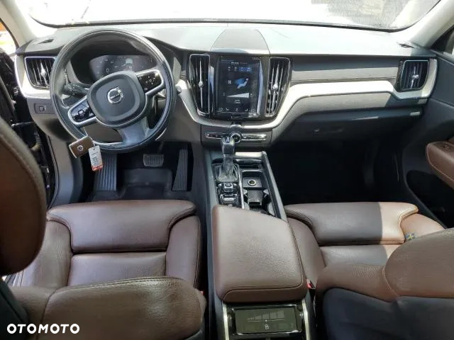 Volvo XC 60 T6 AWD Inscription - 8