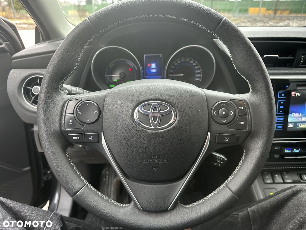 Toyota Auris - 15