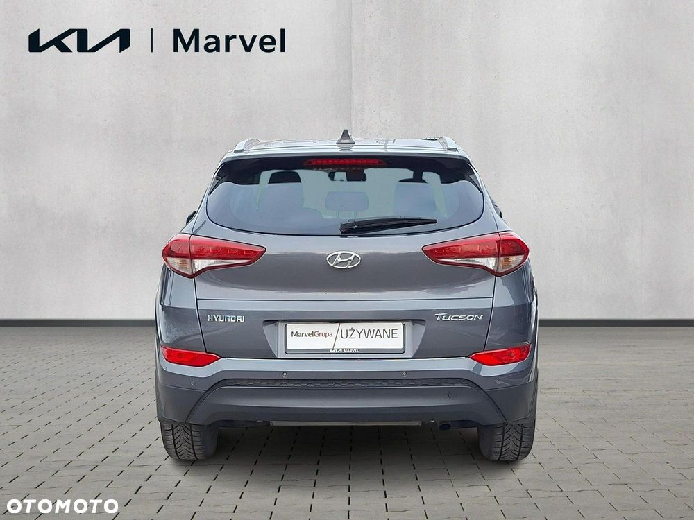 Hyundai Tucson 1.6 GDi Comfort 2WD - 9