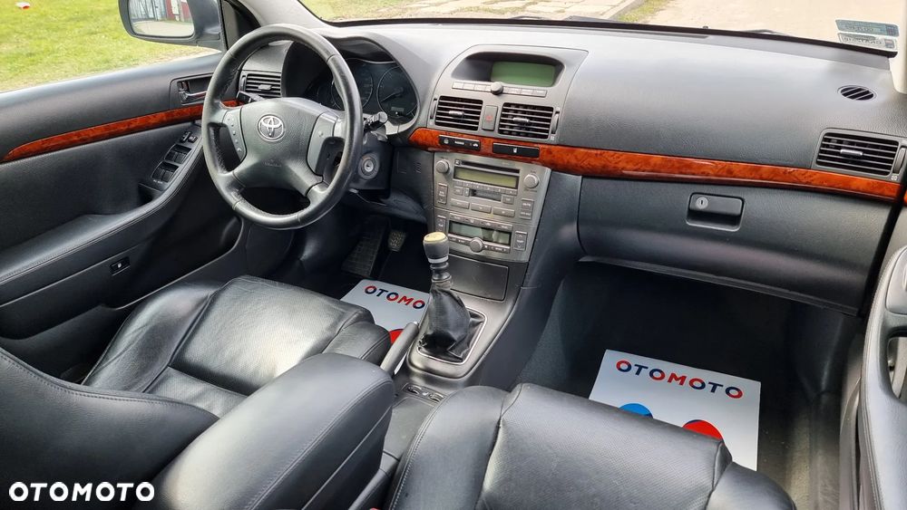 Toyota Avensis 2.2 D-4D Prestige - 10
